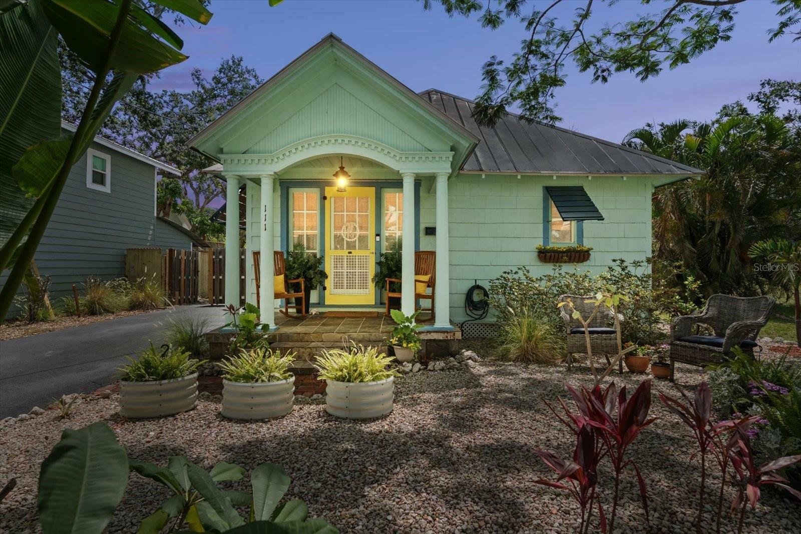 Property Photo: 111 29th Street W FL 34205