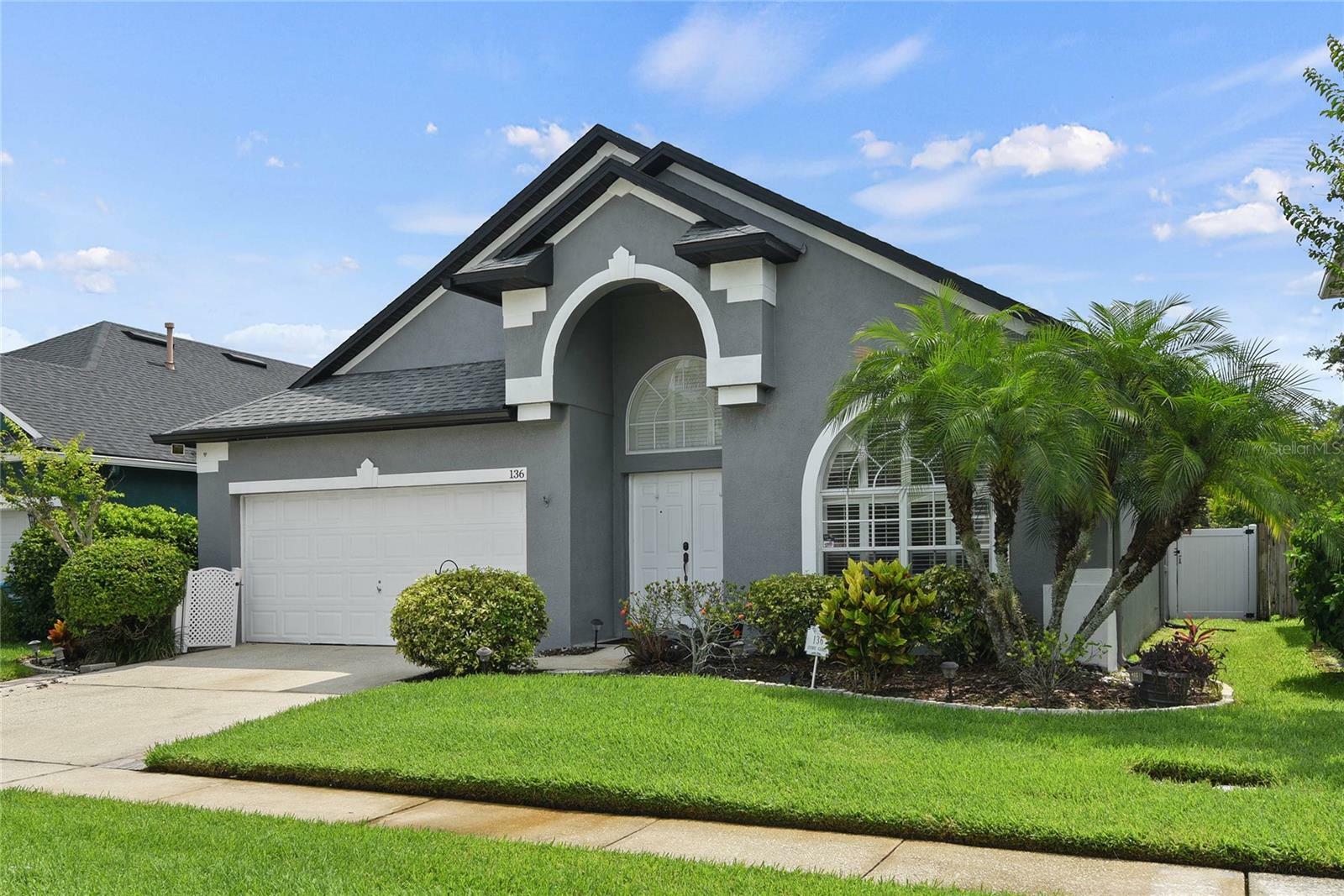 Property Photo: 136 Stone Gable Circle FL 32708