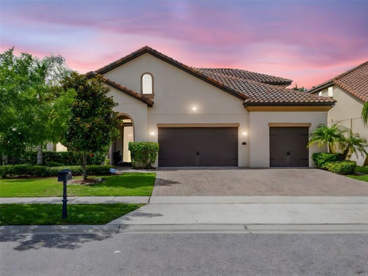 Property Photo:  8047 Chilton Drive  FL 32836 