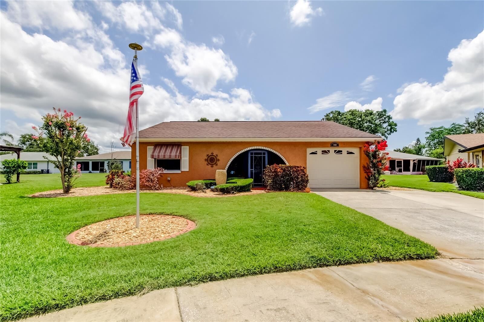 Property Photo:  10601 42nd Court N  FL 33762 