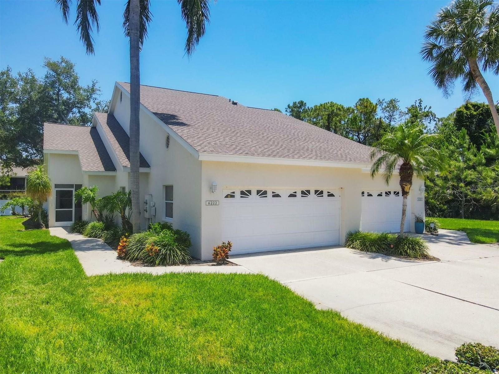 6222 Country Club Way  Sarasota FL 34243 photo
