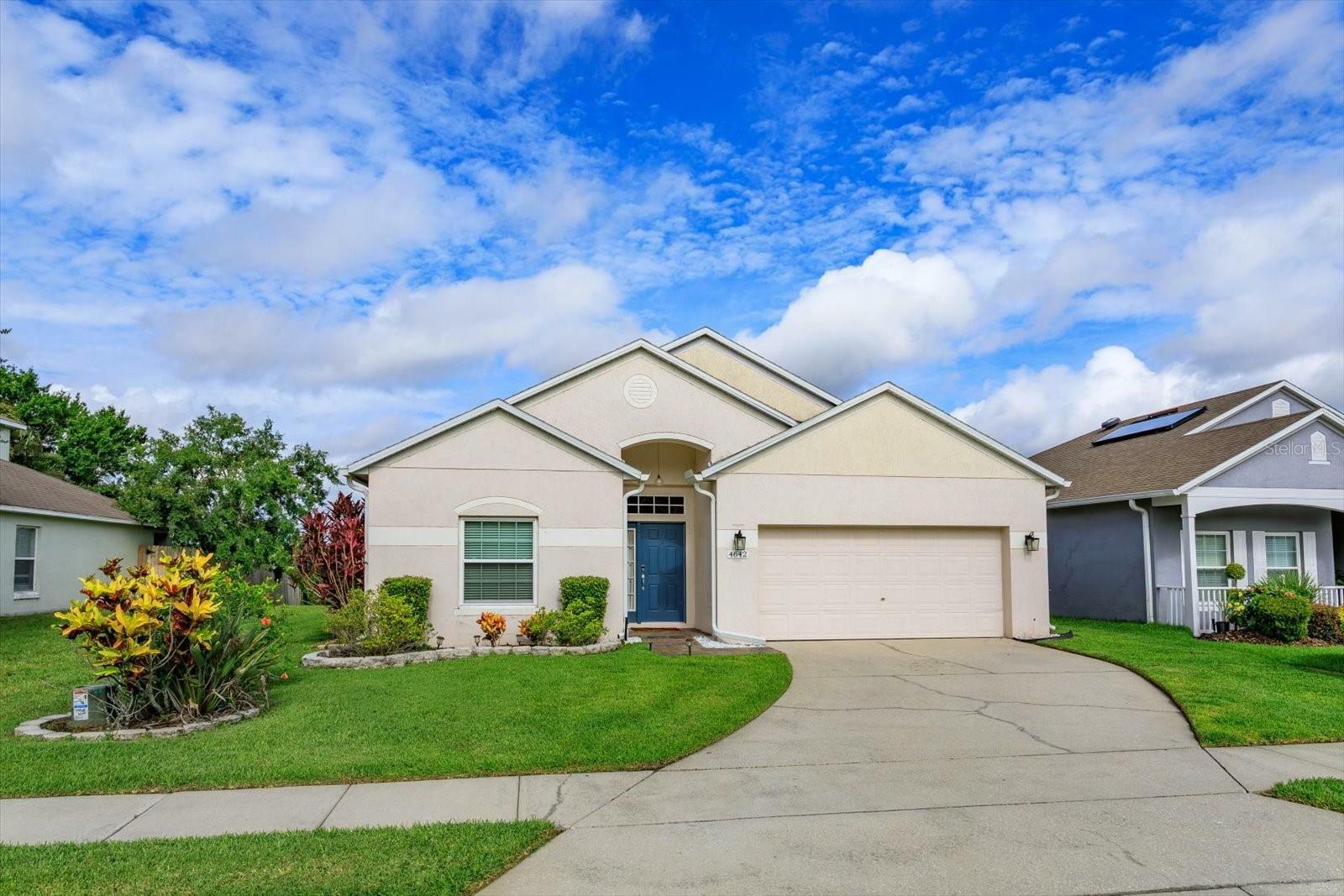 4642 Waterside Pointe Circle  Orlando FL 32829 photo