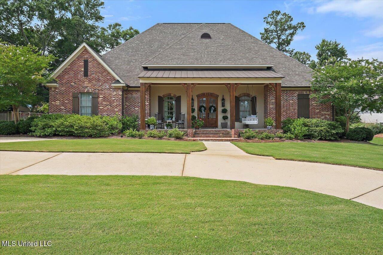 Property Photo: 181 Ironwood Plantation Boulevard MS 39110