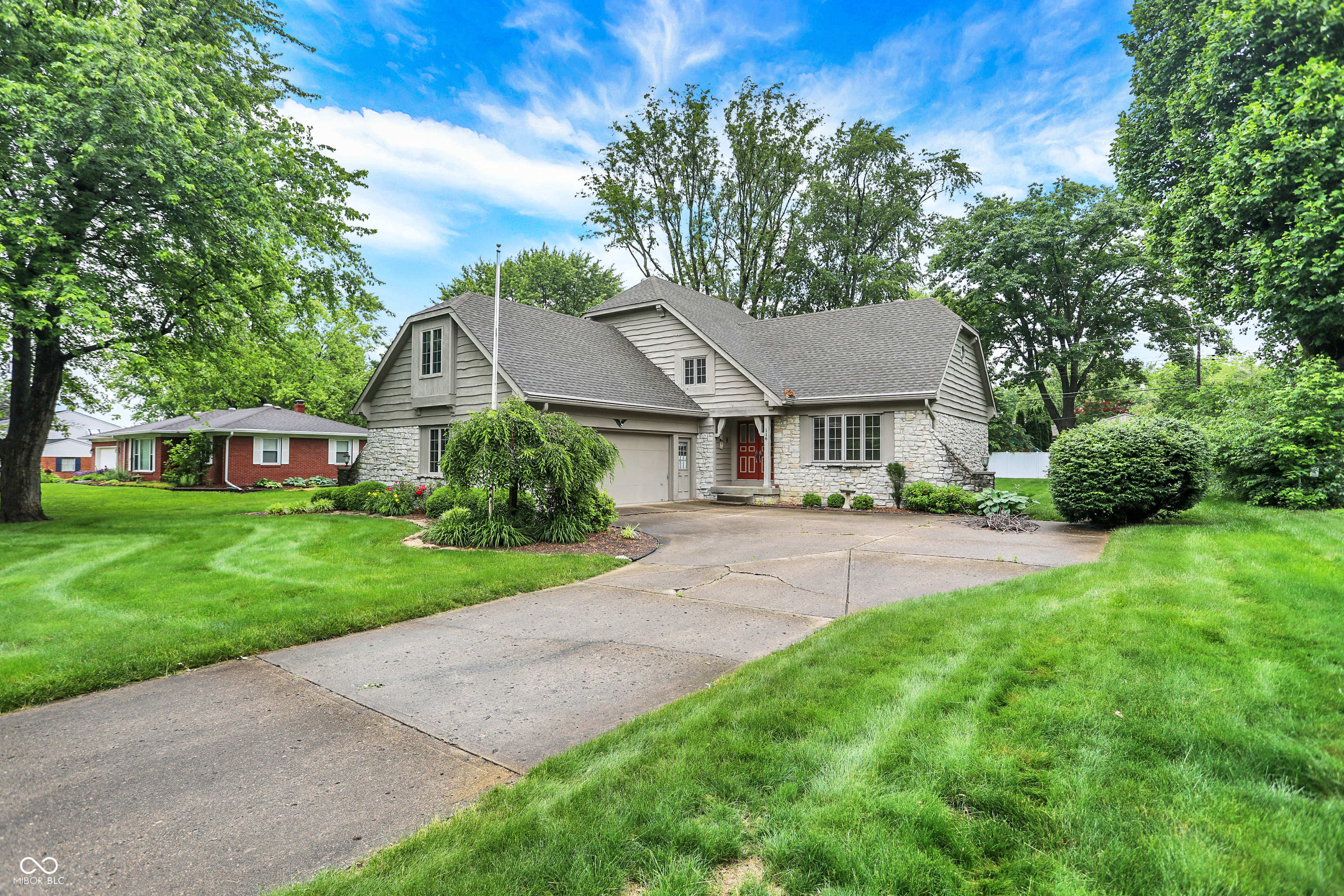 Property Photo: 116 Bennington Road IN 46227