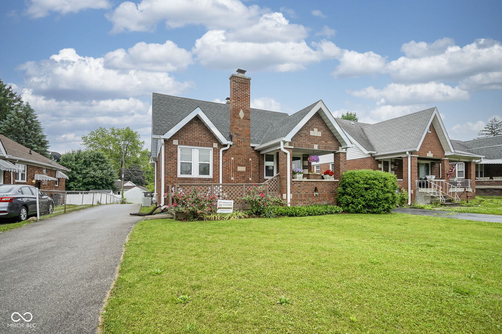 Property Photo:  5435 E 10th Street  IN 46219 
