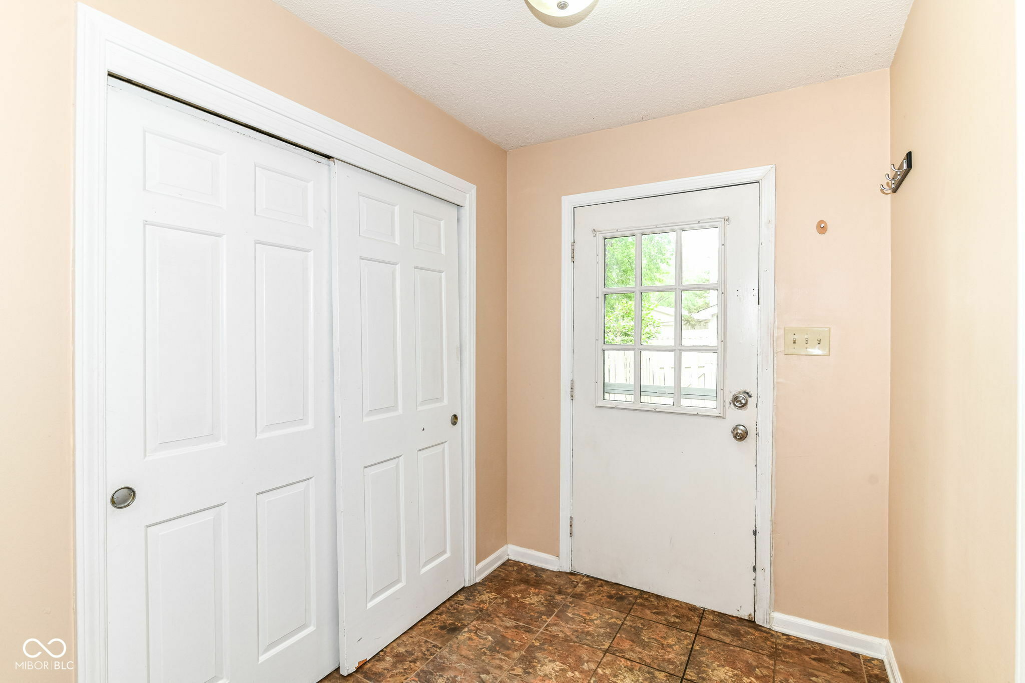 Property Photo: 392 Aspen Drive IN 46032
