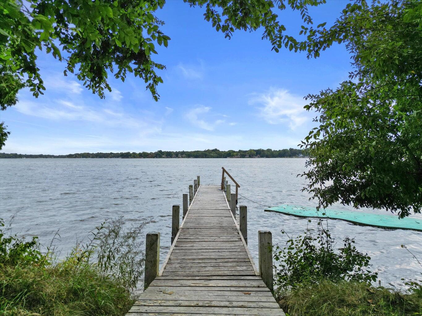 Property Photo: W343n6205 S Bayview Rd Lt2 WI 53066