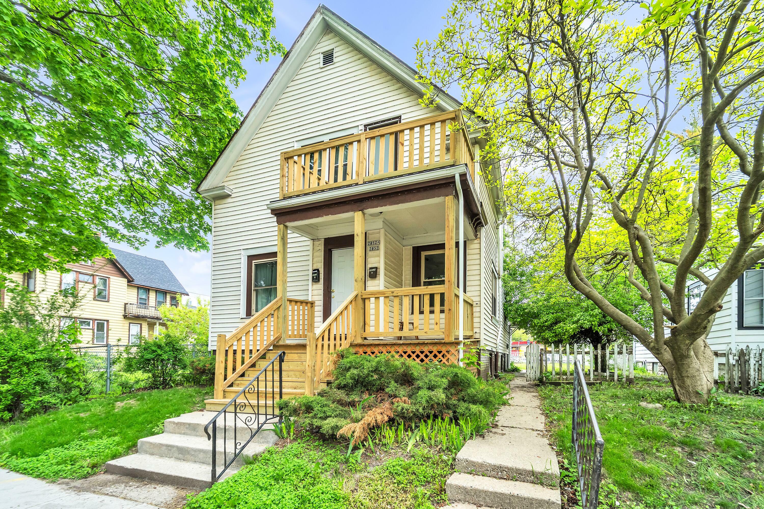 Property Photo: 2852 N Vel R Phillips Ave 2852A WI 53212