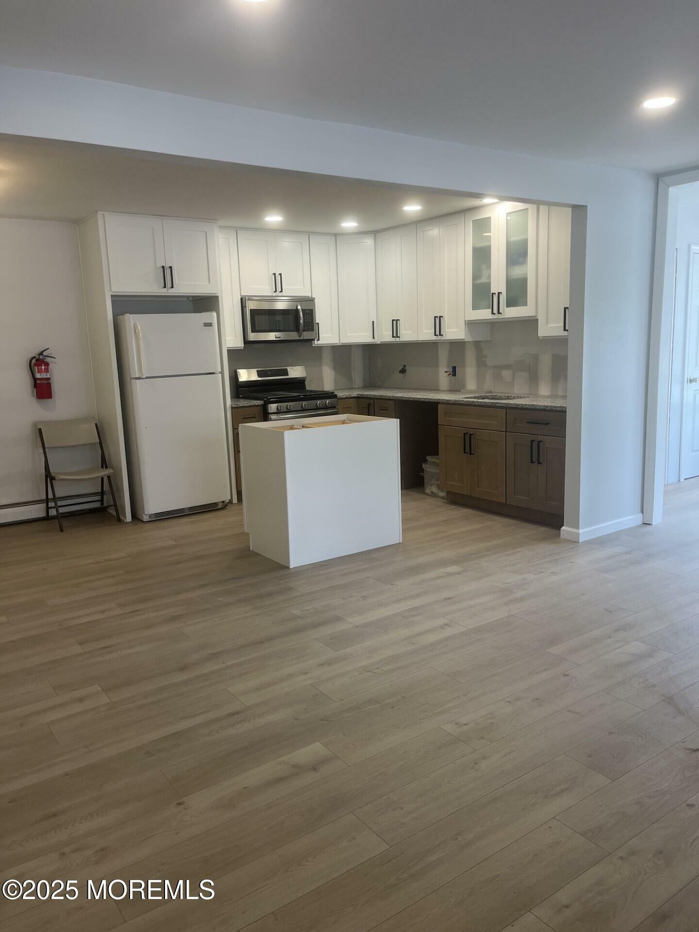 Property Photo: 18 Caribbean Court NJ 08753