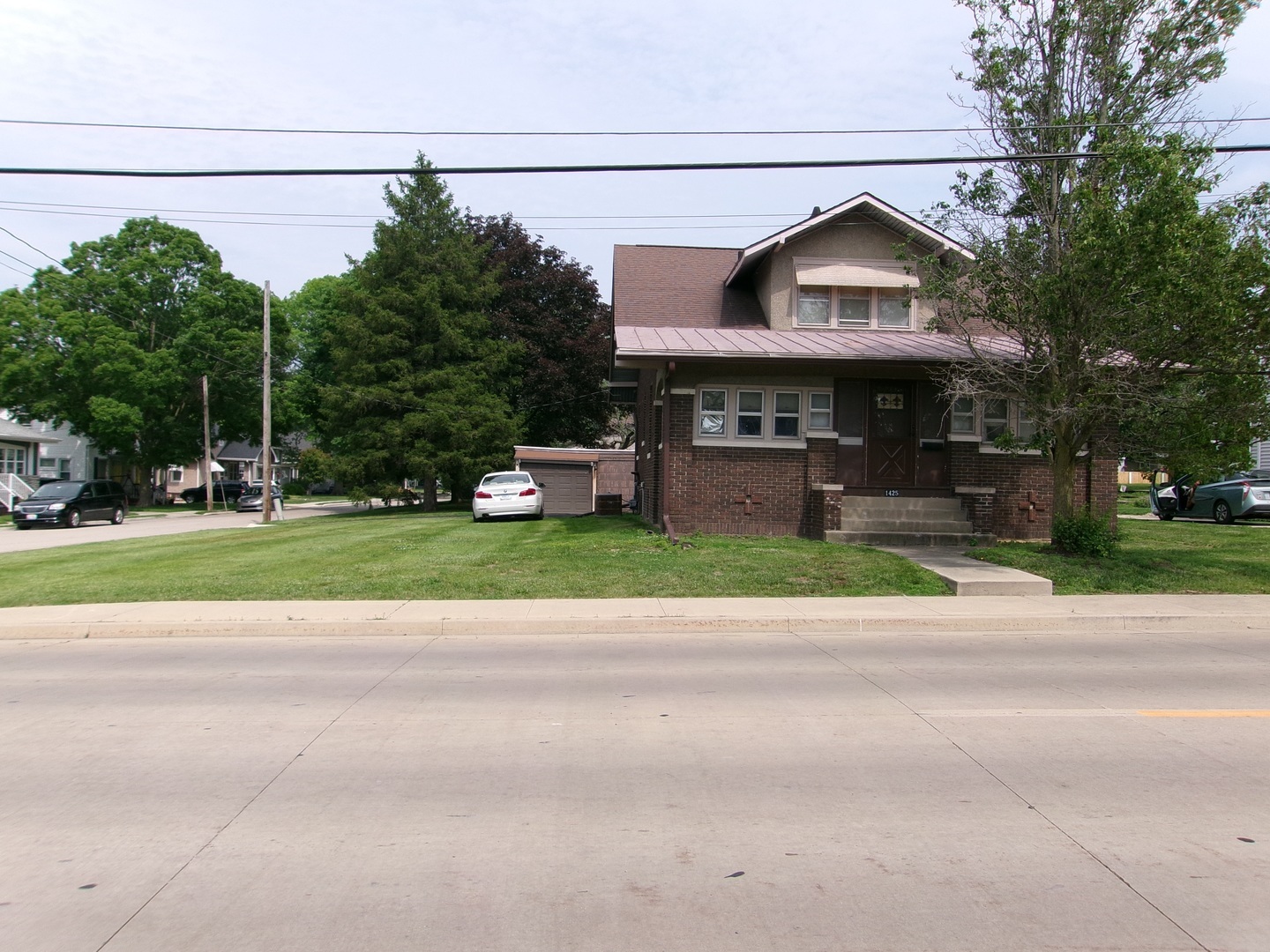 Property Photo:  1425 Peoria Street  IL 61354 