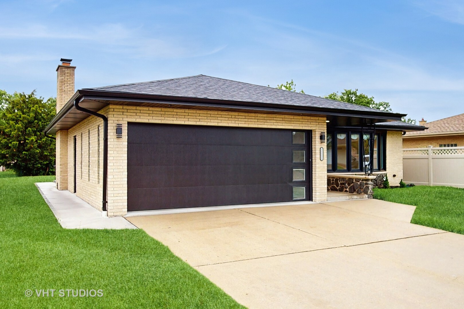 Property Photo: 11111 Kingston Street IL 60154