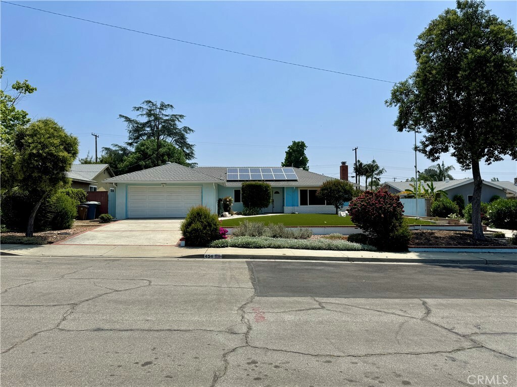 Property Photo: 454 Guilford Avenue CA 91711