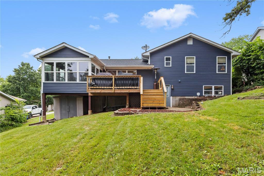 Property Photo: 818 Sheraton Lane MO 63048