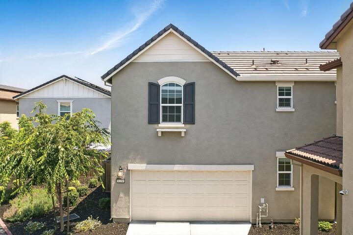 Property Photo:  8158 Kramer Ranch Lane  CA 95758 