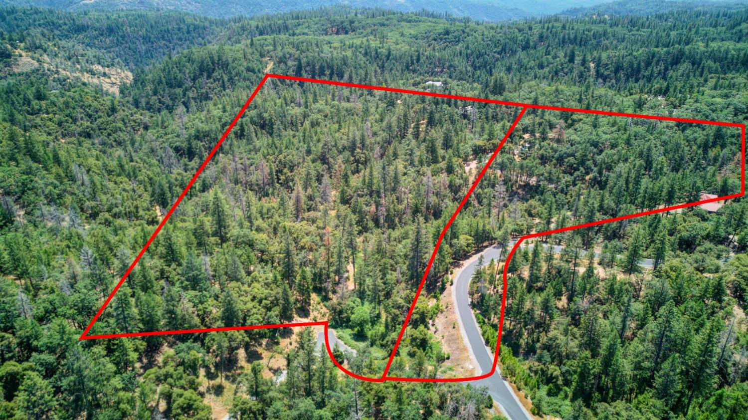 Property Photo: 21055 Forest Lake Place CA 95713