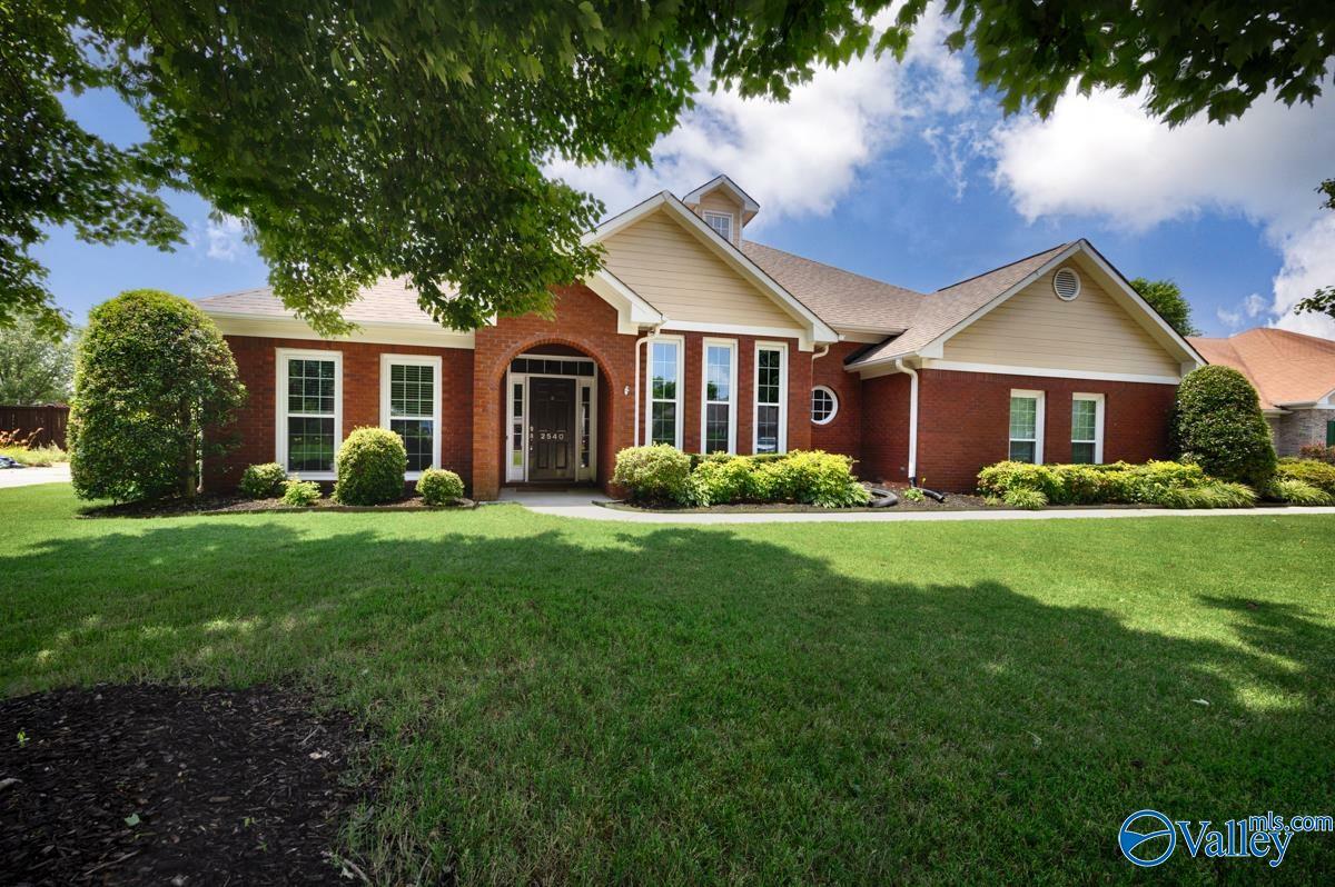 Property Photo: 2540 Audubon Lane AL 35763
