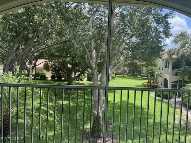 Property Photo:  74 Silver Oaks Circle 9-202  FL 34119 