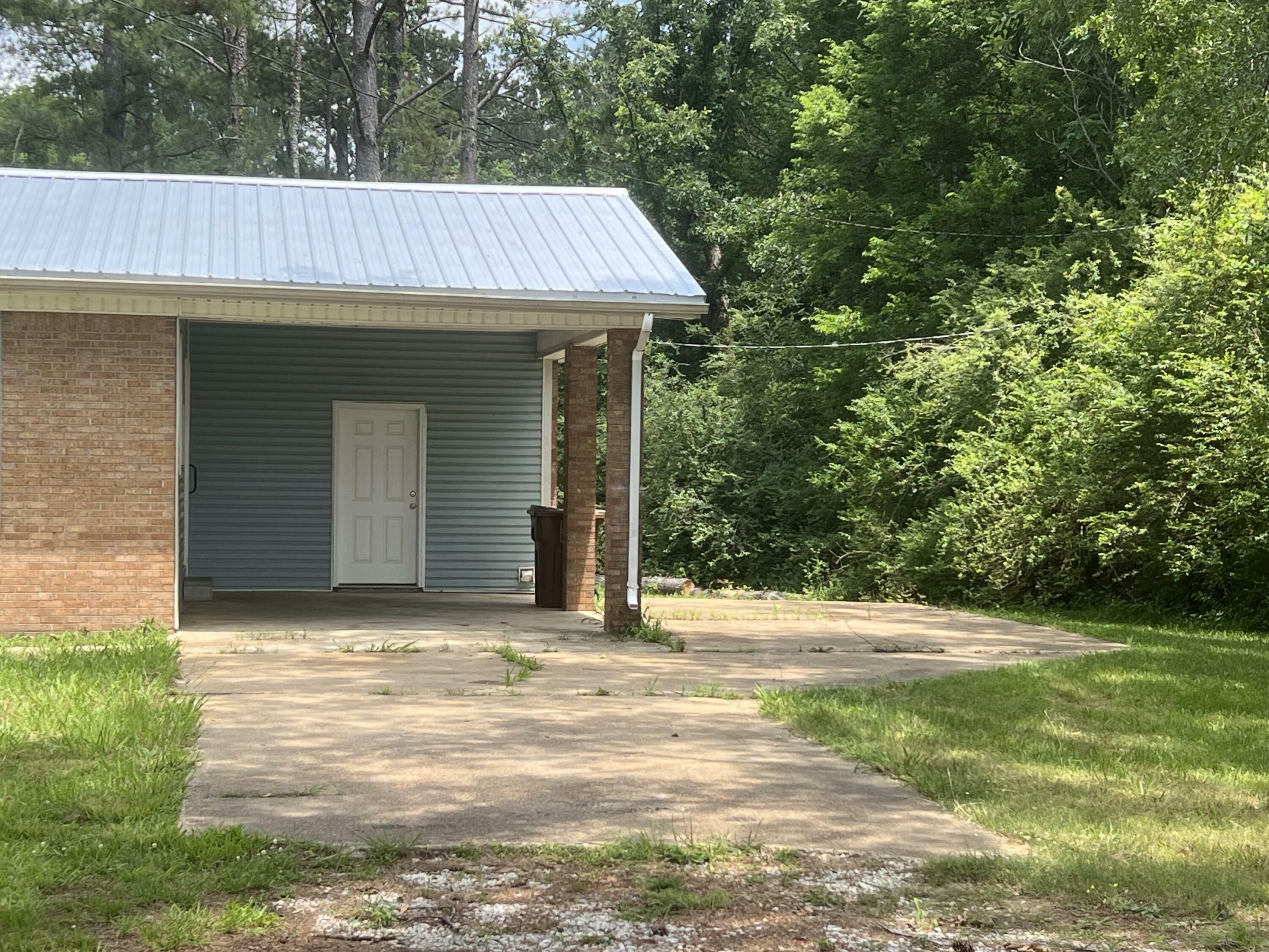 Property Photo: 238A West Road MS 38801