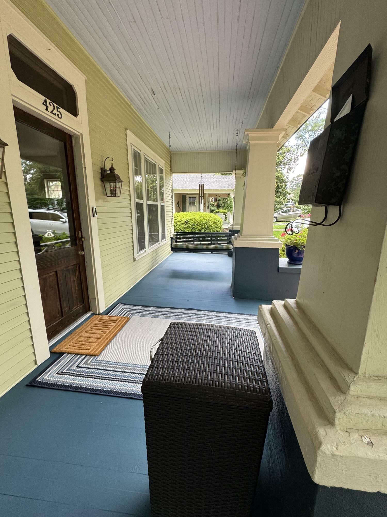 Property Photo: 425 Robins Street MS 38804