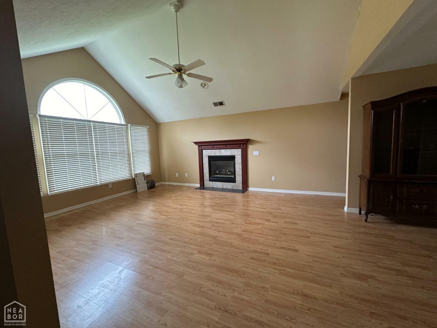 Property Photo: 1322 Cottonwood Court AR 72653