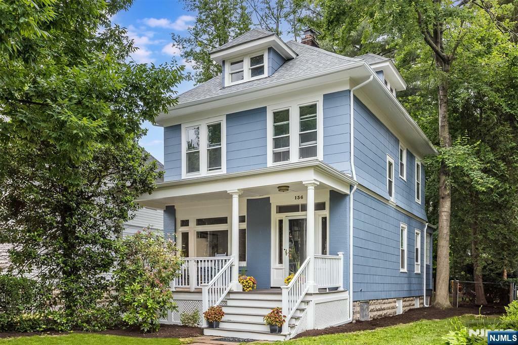136 Midland Avenue  Glen Ridge NJ 07028 photo