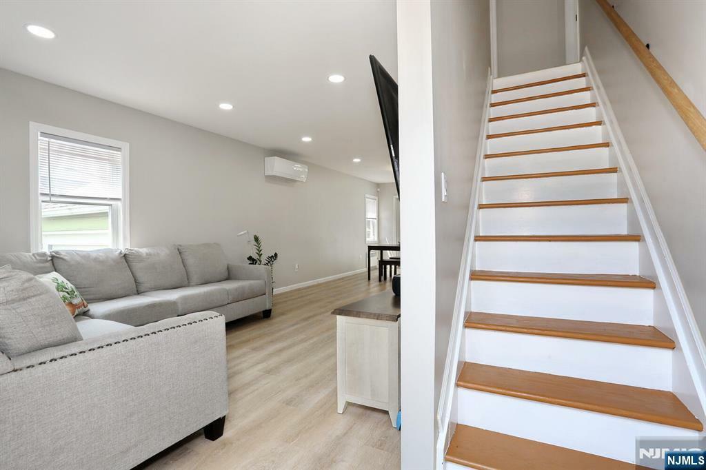 Property Photo:  8-27 Park Avenue  NJ 07410 