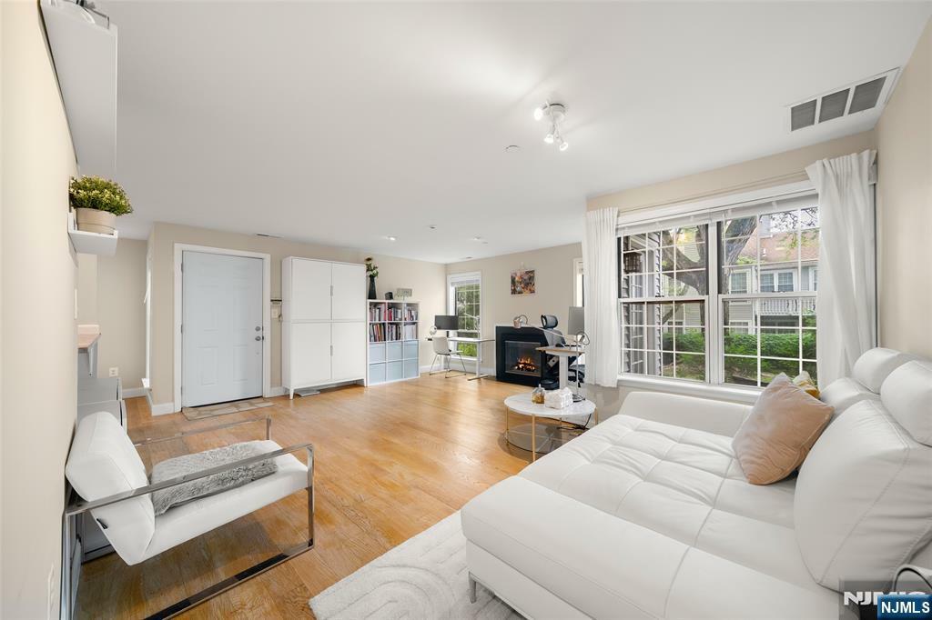 Property Photo: 32 Mallard Court NJ 07631