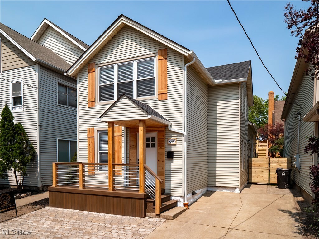 2295 Thurman Avenue  Cleveland OH 44113 photo