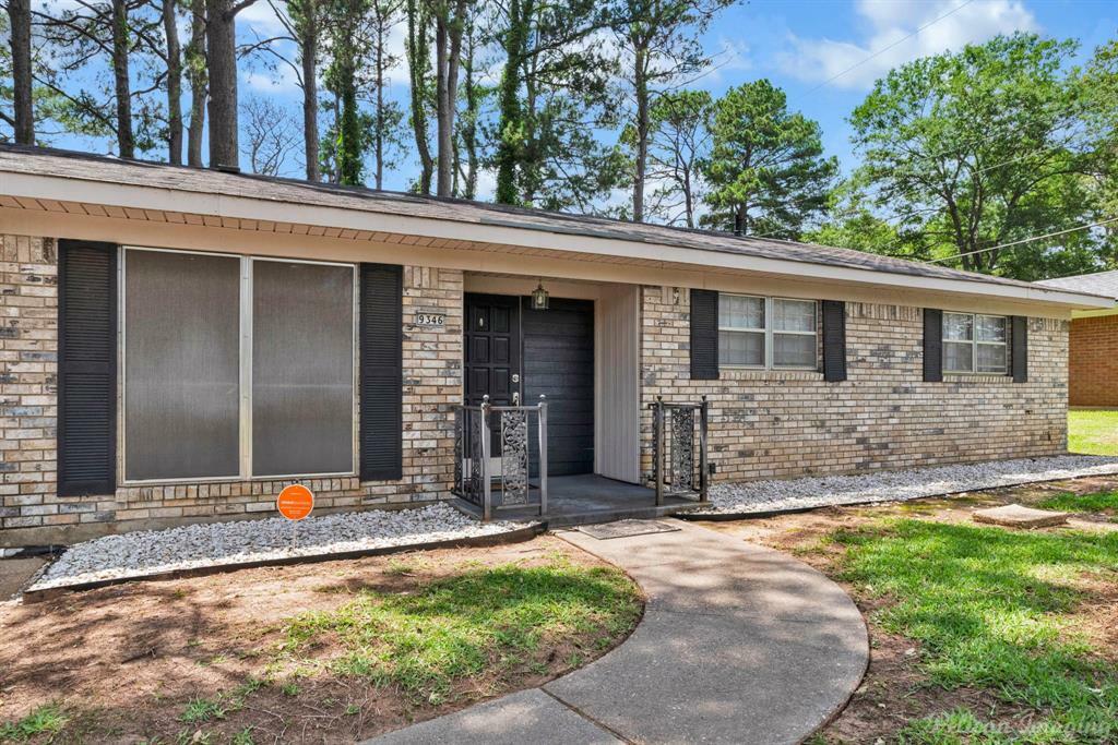 Property Photo:  9346 Shartel Drive  LA 71118 