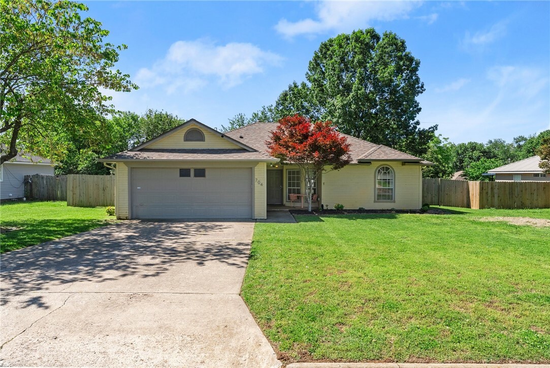 704 Del Circle  Lowell AR 72745 photo