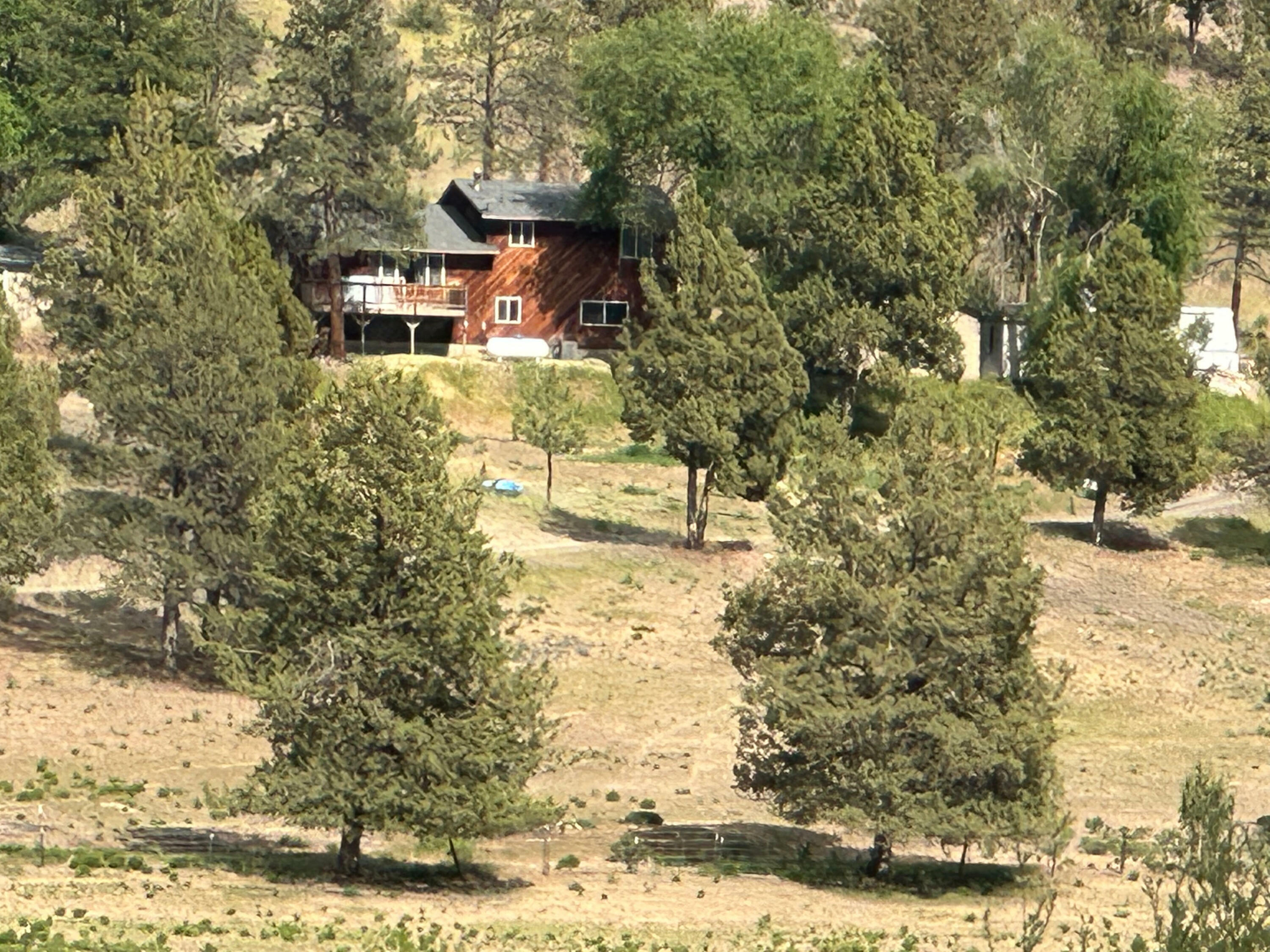 Property Photo: 4800 NE Mill Creek Road OR 97754
