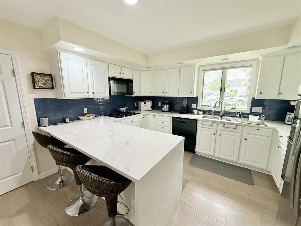 Property Photo: 16 Avery Path 16 MA 02459