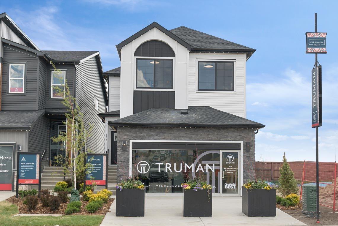 Property Photo: 136 Carringvue Place NW AB T3P 2L9