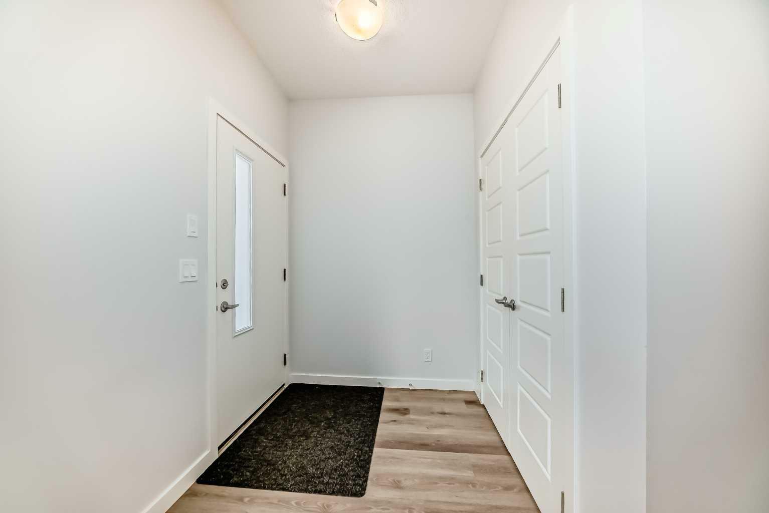 Property Photo:  75 Evanscrest Common NW 106  AB T3P 2A3 