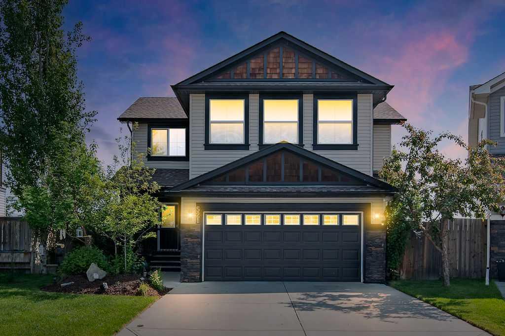 Property Photo: 521 Westmount Close AB T1S 0B7