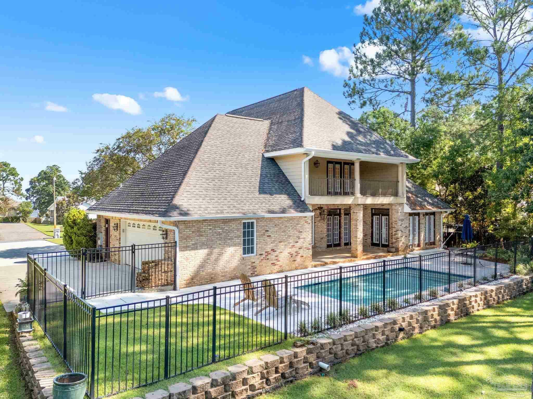 Property Photo:  3869 Paradise Bay Dr  FL 32563 