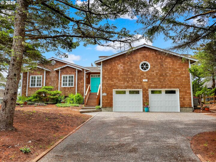 4580 Fairway Ave  Gearhart OR 97138 photo