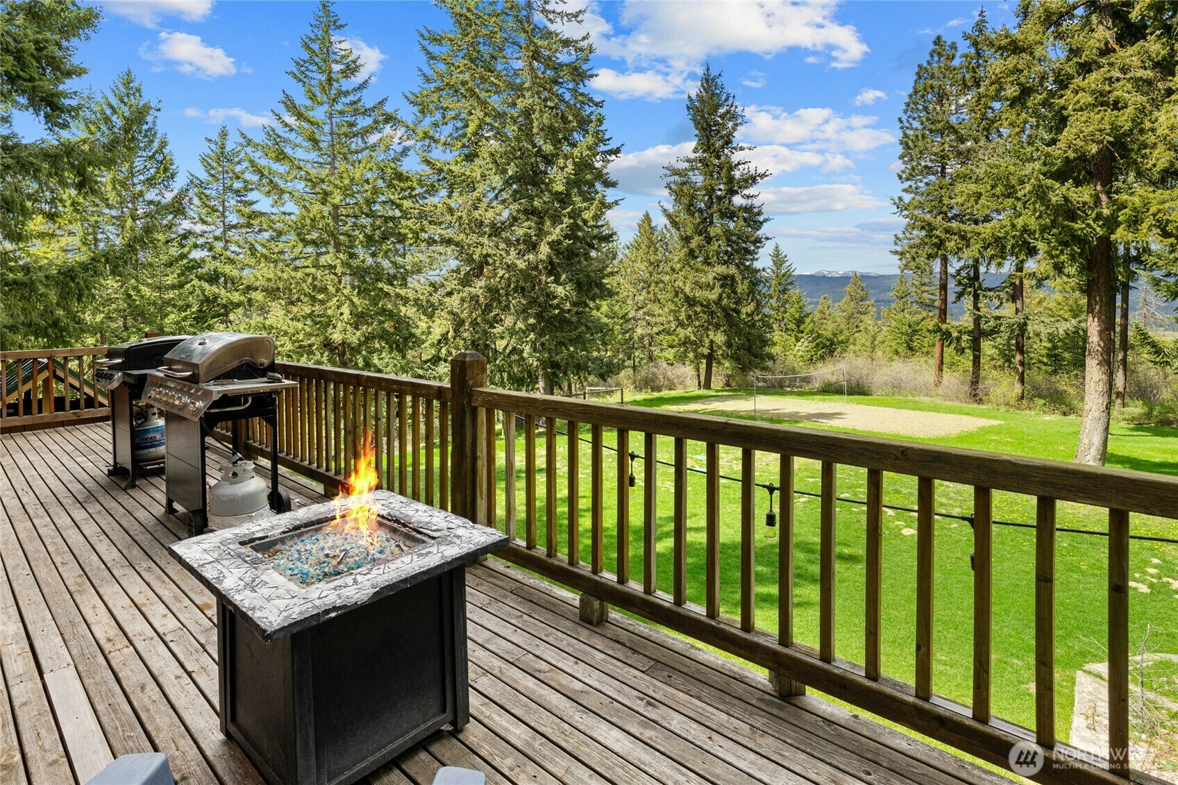 Property Photo: 8607 Upper Peoh Point Road WA 98922