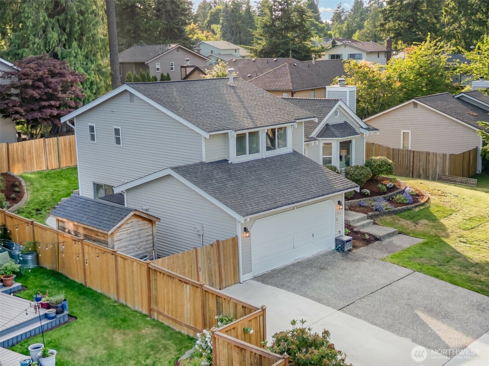 Property Photo: 17913 158th Pl SE WA 98058