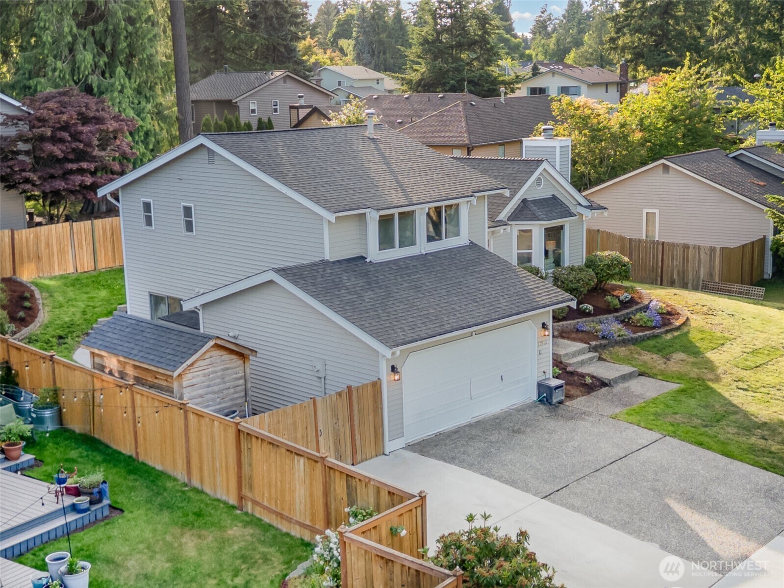 Property Photo:  17913  158th Pl SE  WA 98058 
