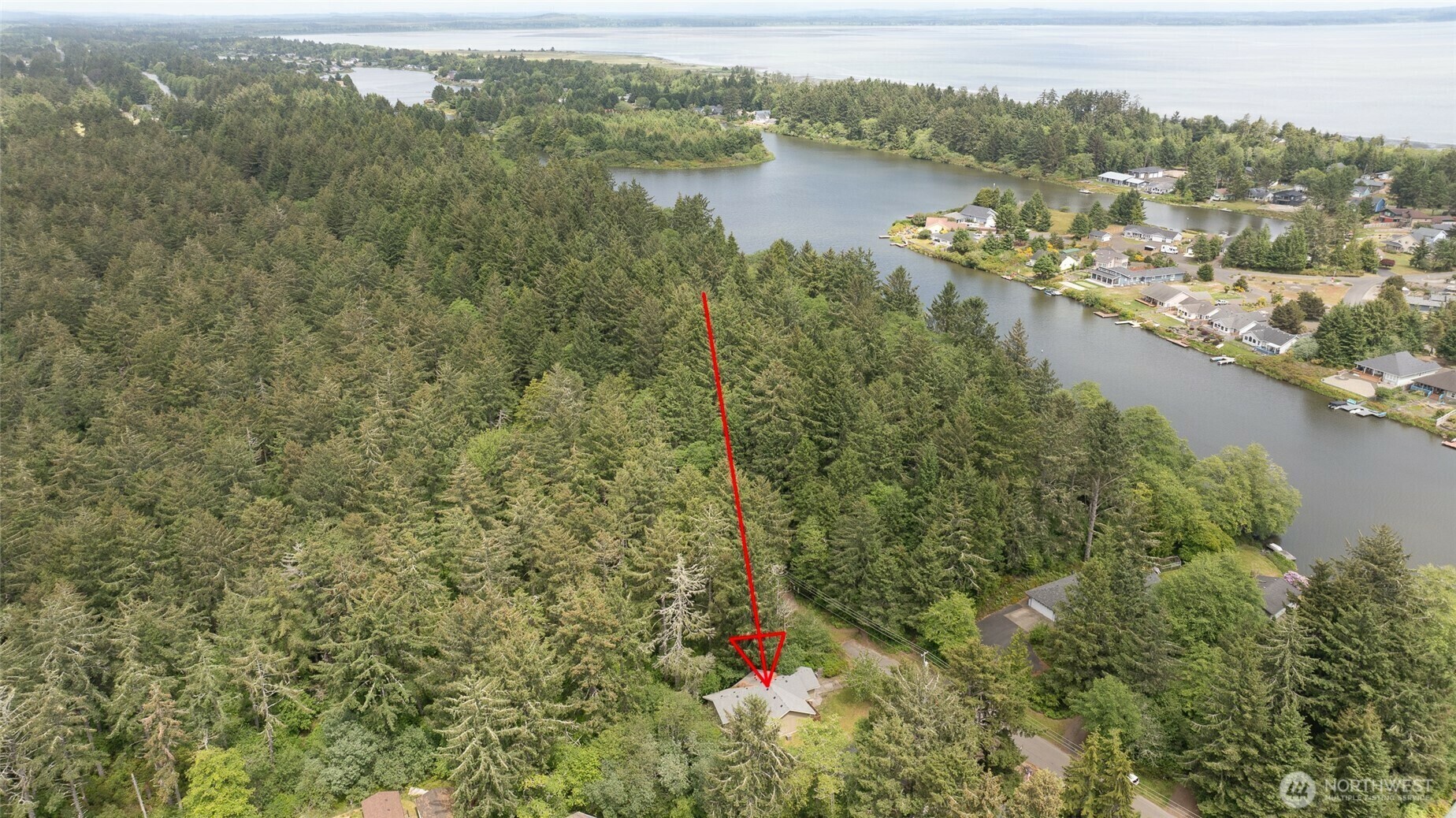 Property Photo: 401 Draconis Avenue SE WA 98569