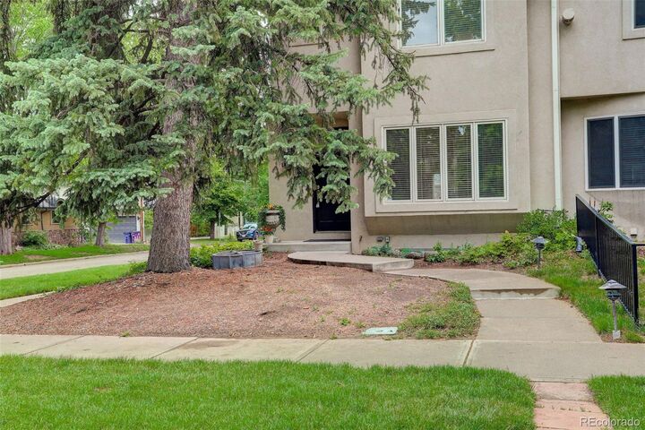 Property Photo: 490 Jackson Street CO 80206
