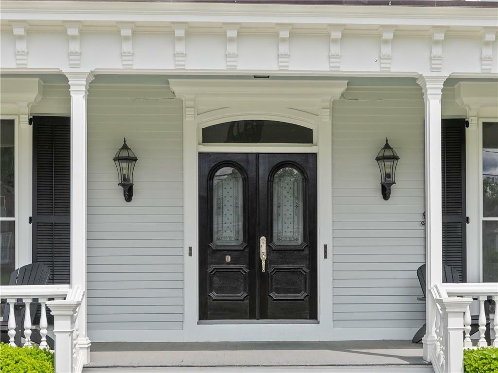 Property Photo: 2951 East Main Road 3 RI 02871