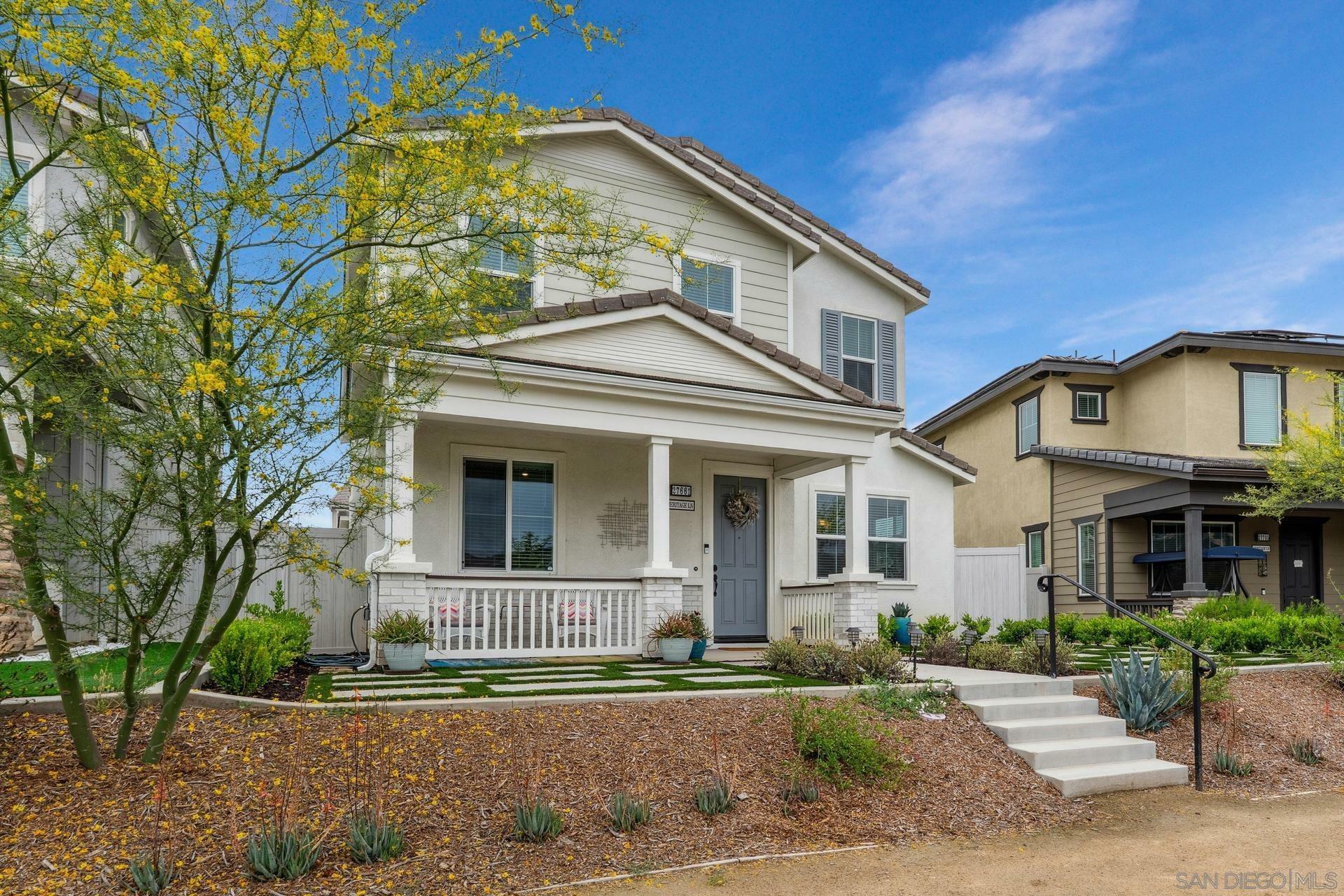 Property Photo: 27661 Heritage Ln CA 92082