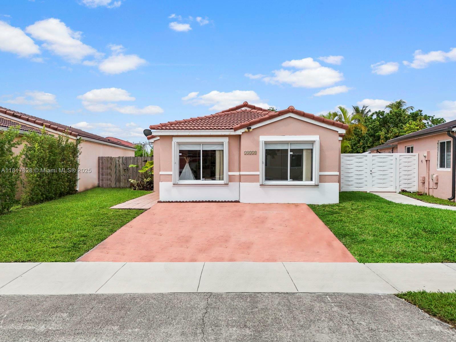 14358 SW 175th Ter  Miami FL 33177 photo