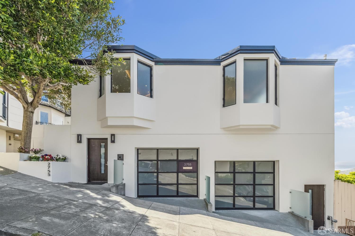 Property Photo:  2755 Fillmore Street  CA 94123 