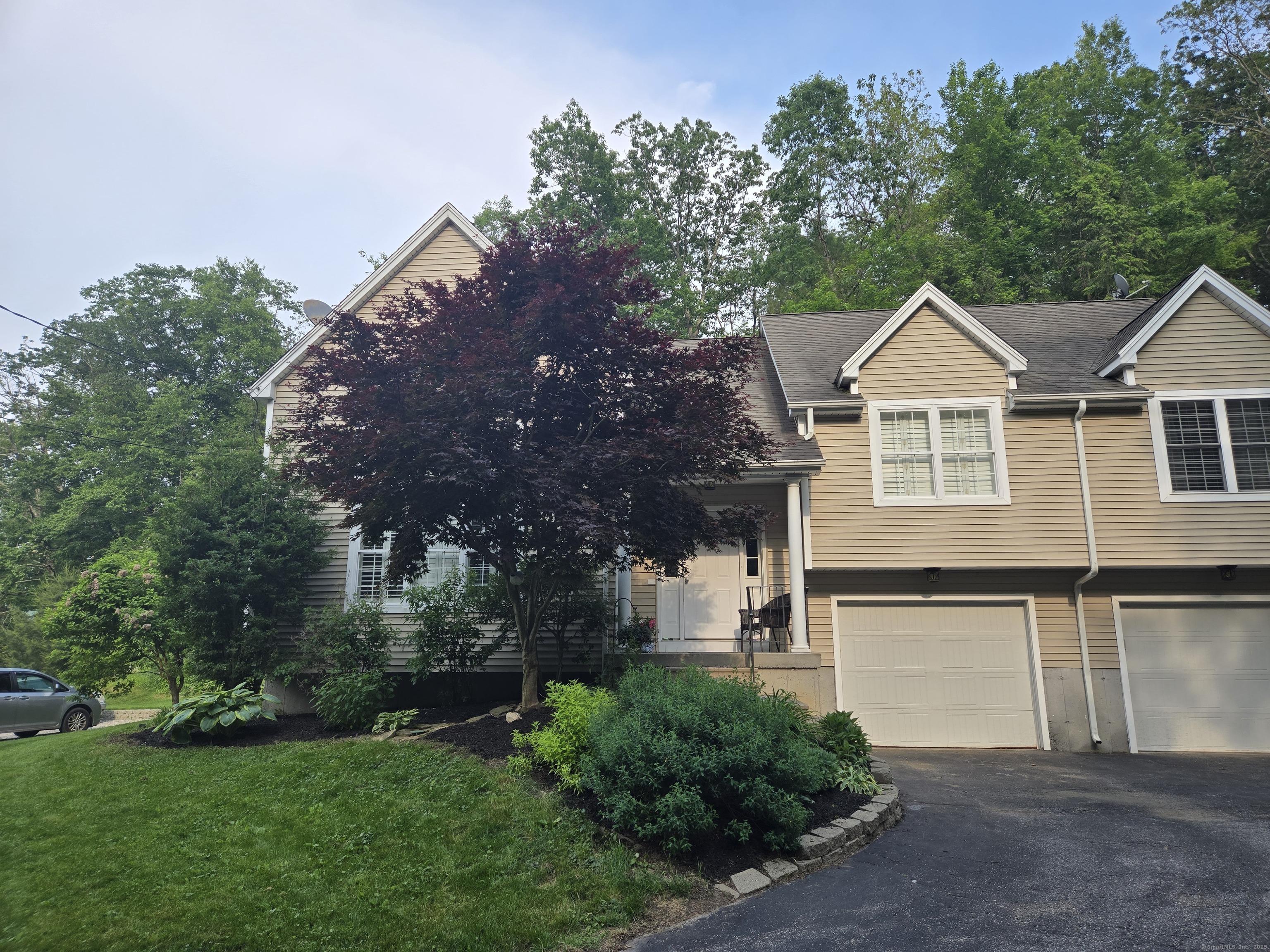 Property Photo: 14A Claire Hill Road CT 06013