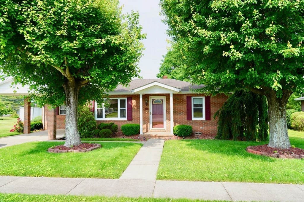 Property Photo: 101 Mittendorf Avenue OH 45628