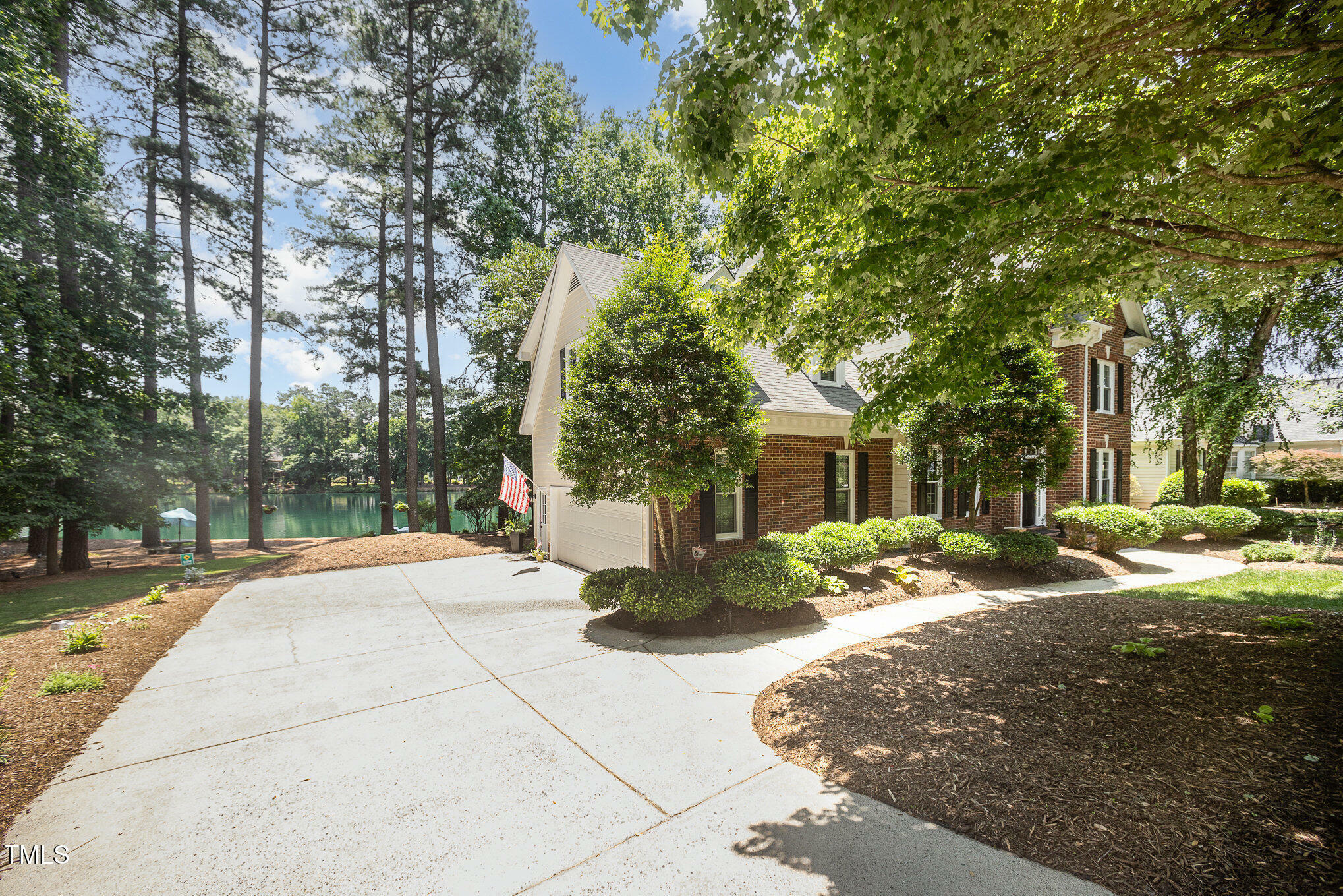Property Photo: 5216 Sunset Fairways Drive NC 27540