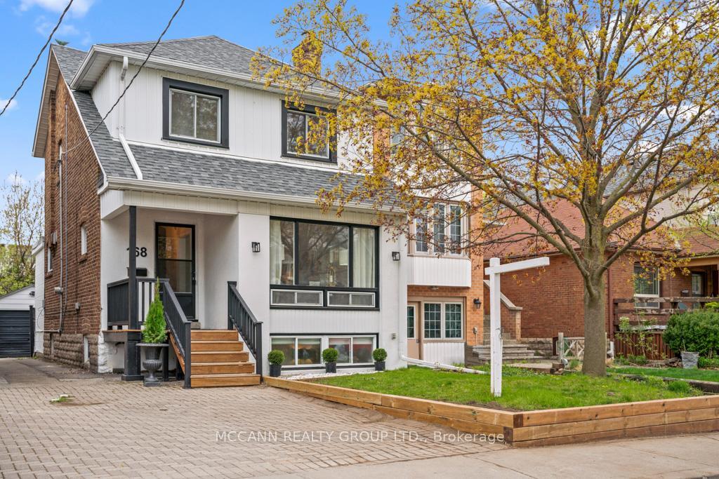 Property Photo:  168 Roslin Avenue  ON M4N 1Z6 